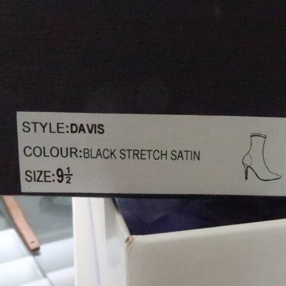 TONY BIANCO BLACK STRETCH SATIN DAVIS BOOTIES 4" HEEL SIZE 9.5 NIB - Picture 4 of 13